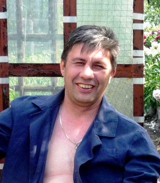 Александр Антонов