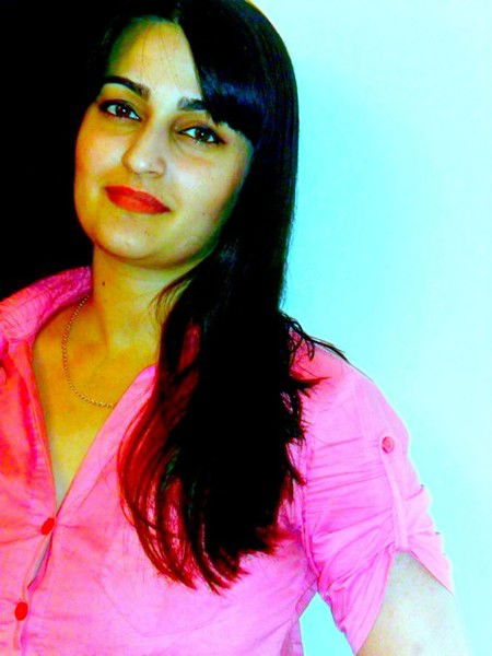 Эльфият Рустамова