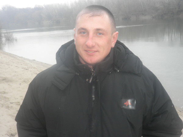 Роман Хотин