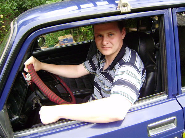 Дмитрий Сазонов