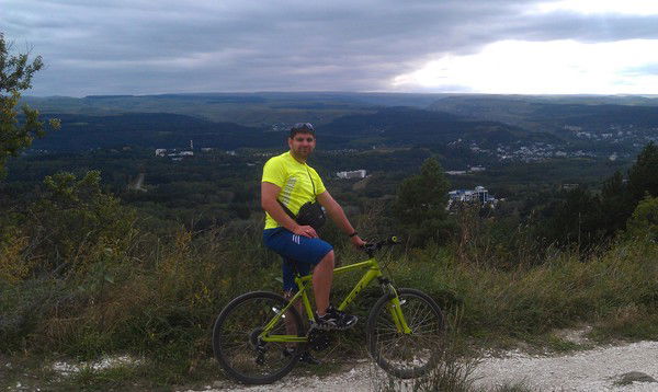 Александр Андреев