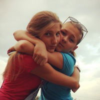 Лера Сахарова