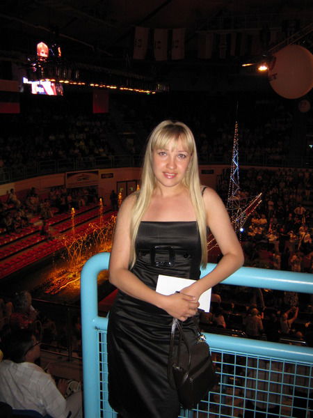 Анна Литвинова