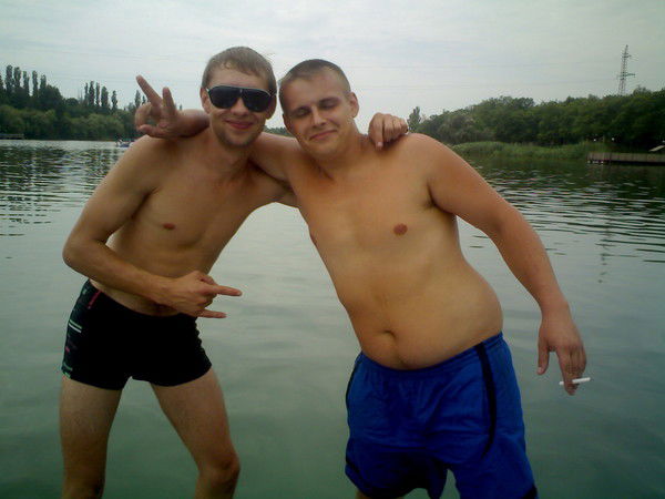 Антон Белоус