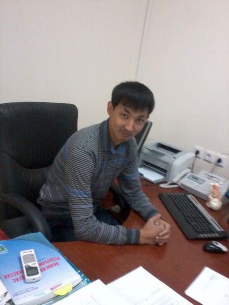 Скромный Парень