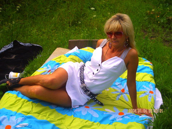 Елена Емельянова