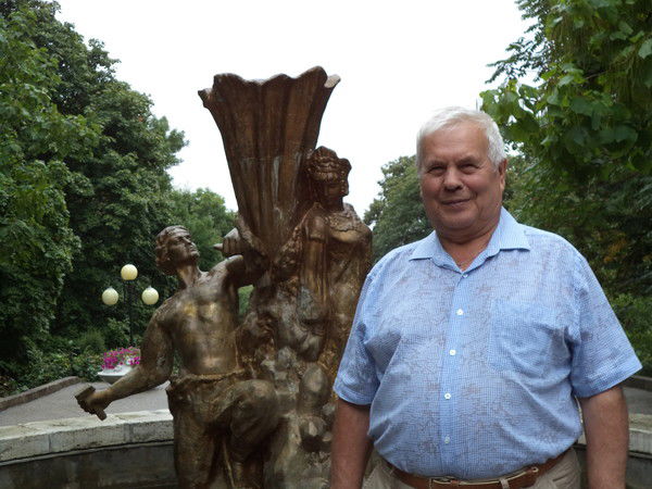 Виктор Миронов