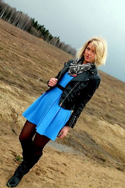 Неизвестно Неизвестно