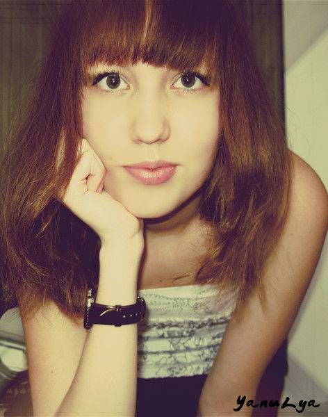 Яна Савинова