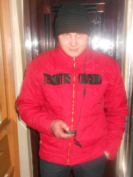 Александр Нелюбин