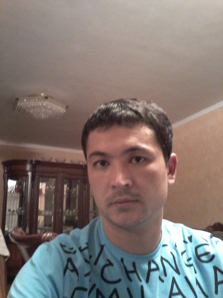 Айбек Султанов