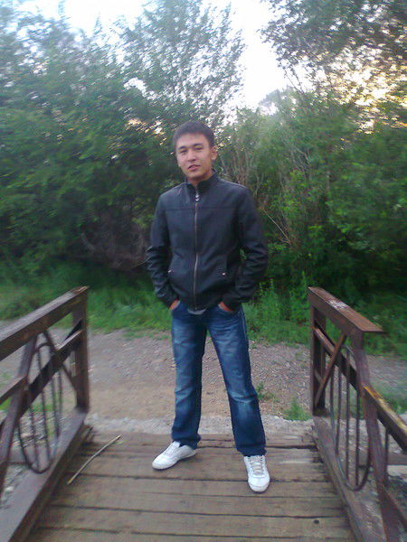 Айтуган Кадырбеков