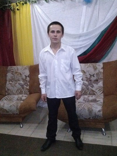 Дмитрий Петров