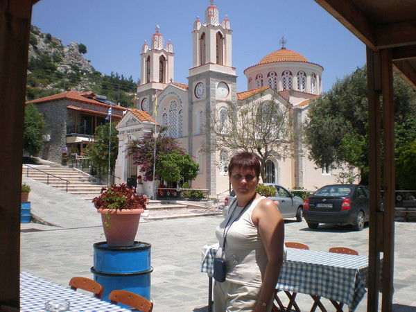 Лариса Изотова