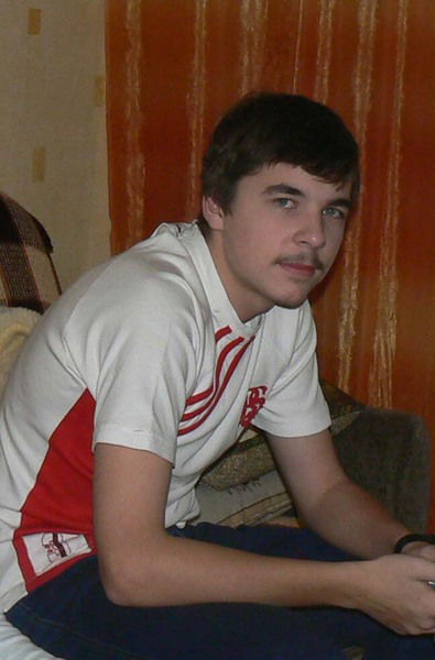 Паша Воровский