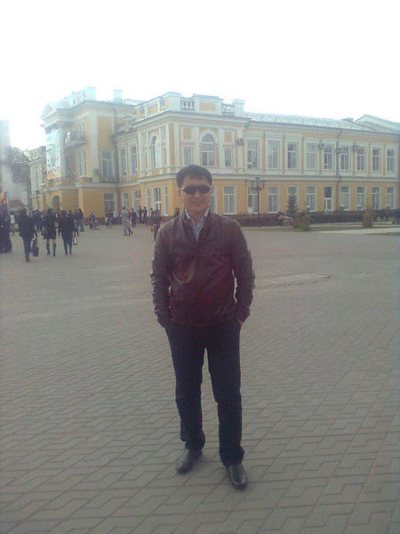 Айбек Зубайров