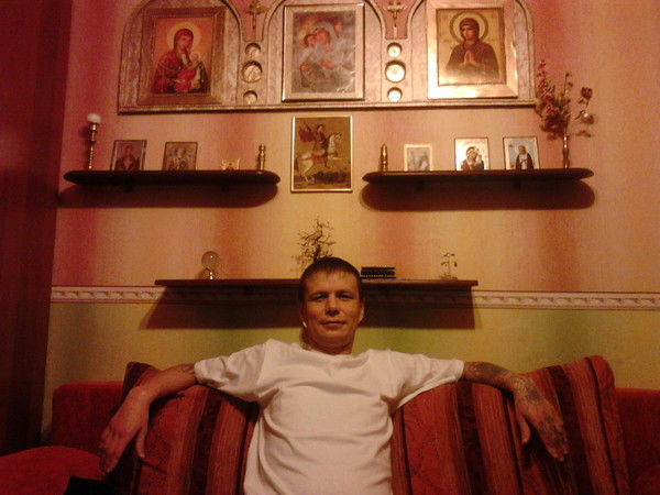 Максим Иванов