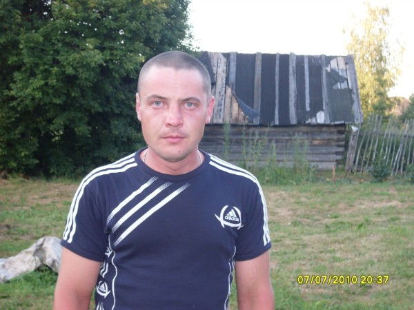 Олег Васенев