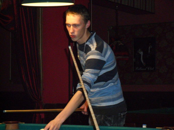 Саня Дроник