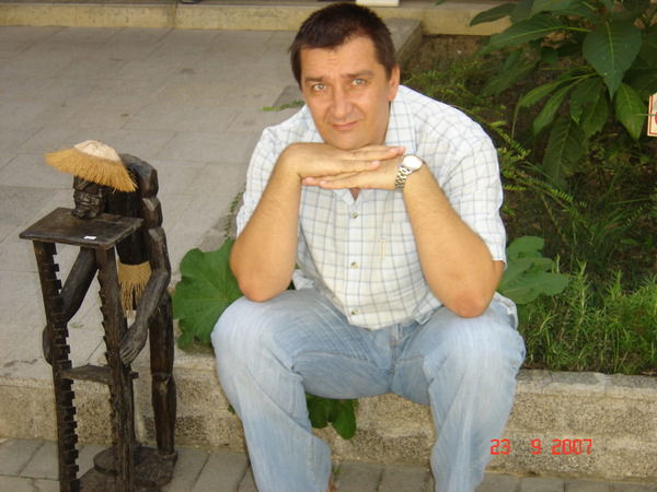 Александр Буянов