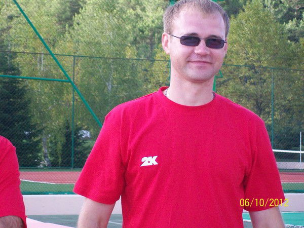 Виктор Гурьянов