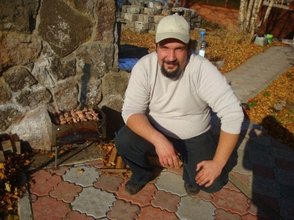 Александр Бондарь