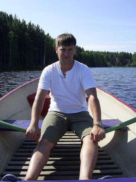 Леонид Ларионов