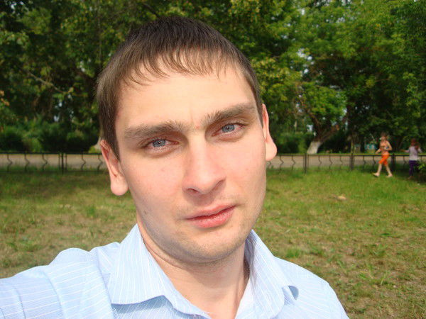 Сергей Голов