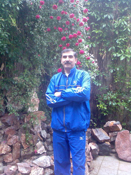 Азизхан Хакимов