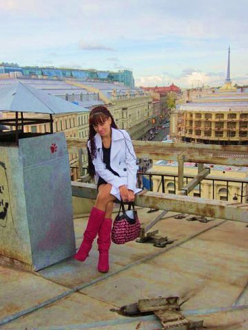 Лена Симонова