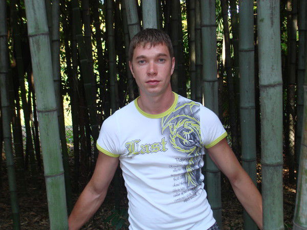 Александр Яковлев