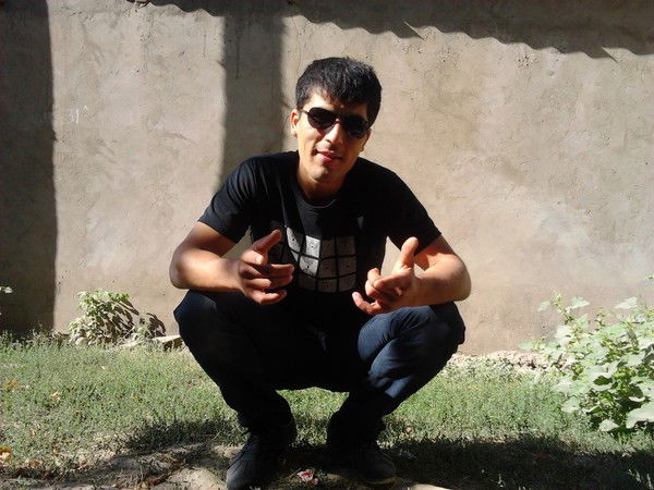 Давран Маликов