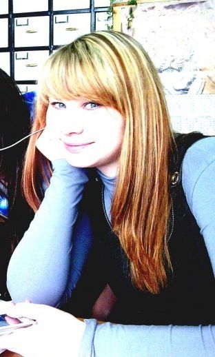 Любаша Савельева