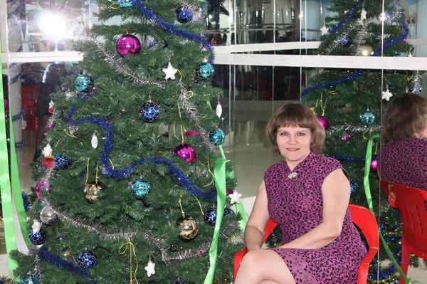 Елена Ахова