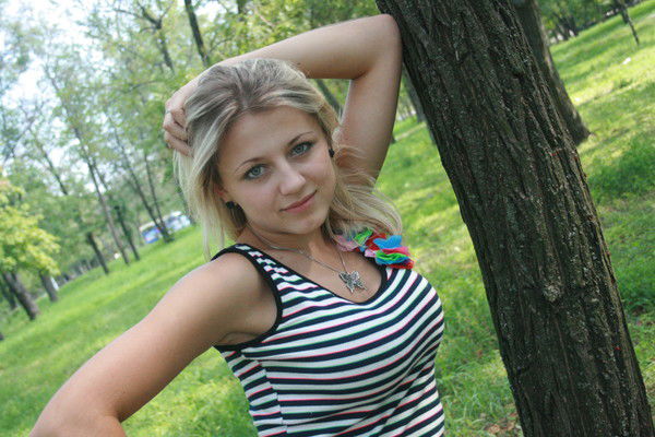 Юля Недвецкая