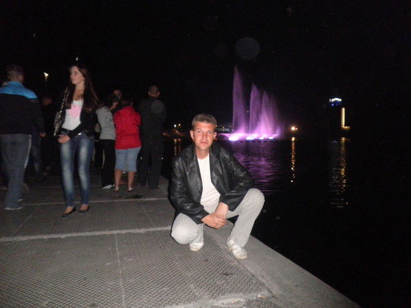 Андрей Белоус