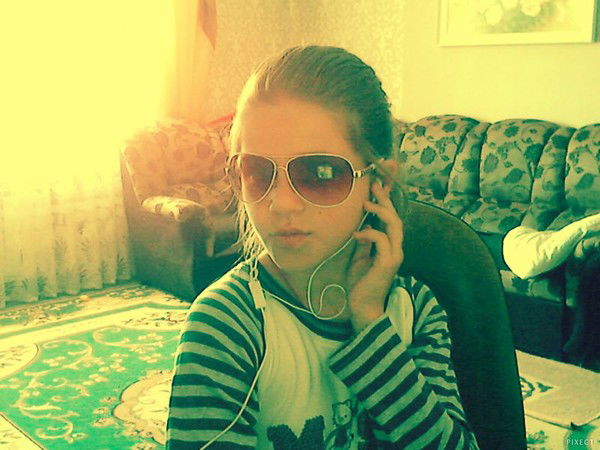 Девочка Кола