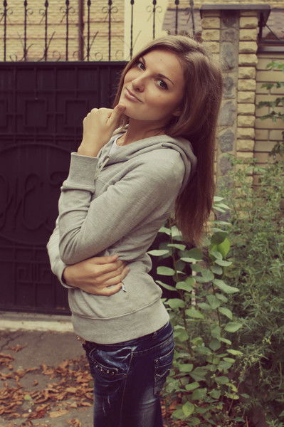 Алена Важова