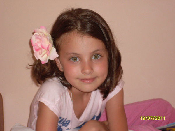 Алёна Шармадини