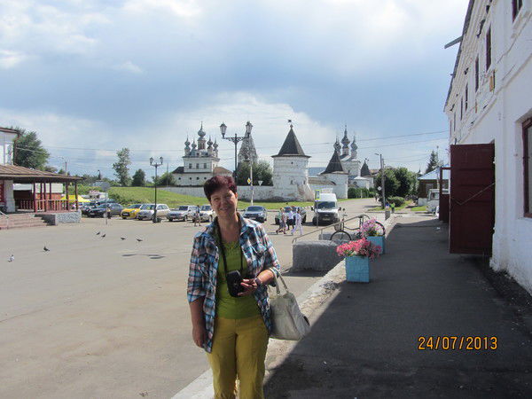 Надежда Момот