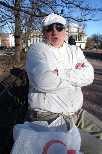 Юрий Степанов