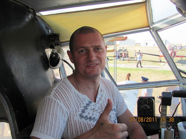 Виктор Ангел