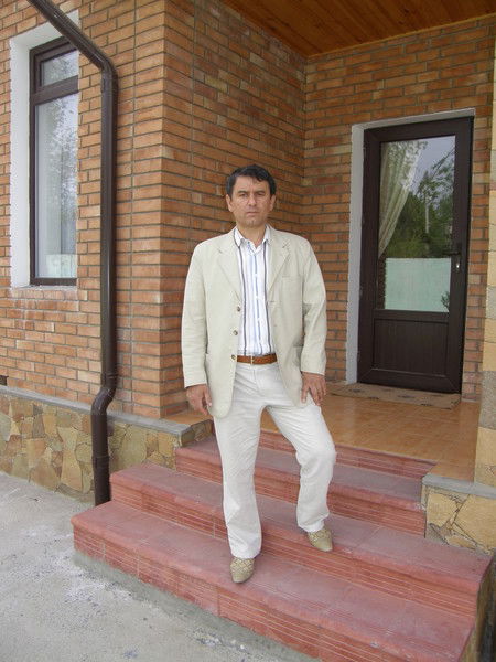 Гулмахмад Султонов