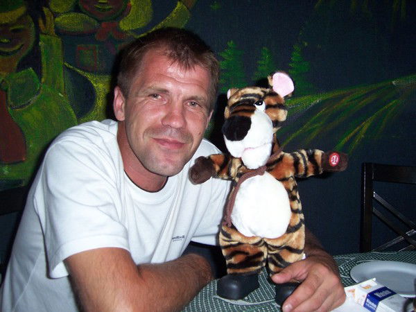 Олег Елисеев