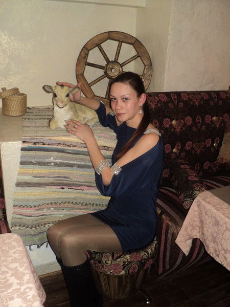 Оленька Кухнинова