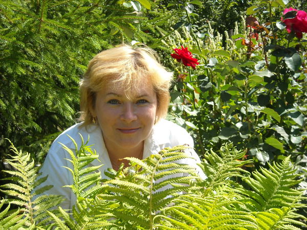 Надежда Коминова