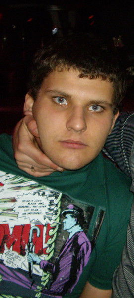 Неизвестно Неизвестно