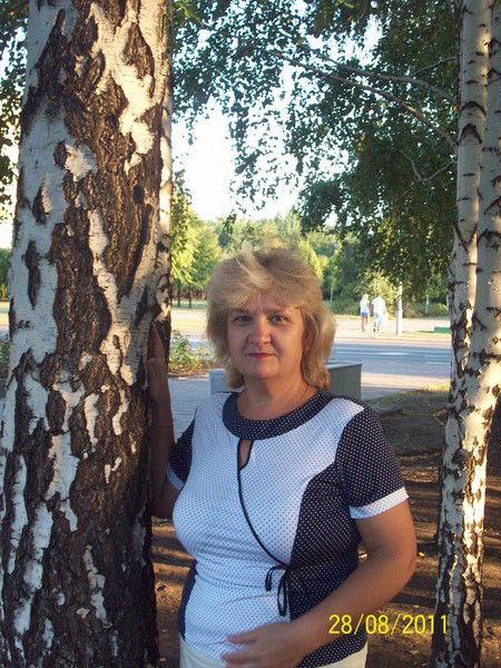 Елена Музаритис