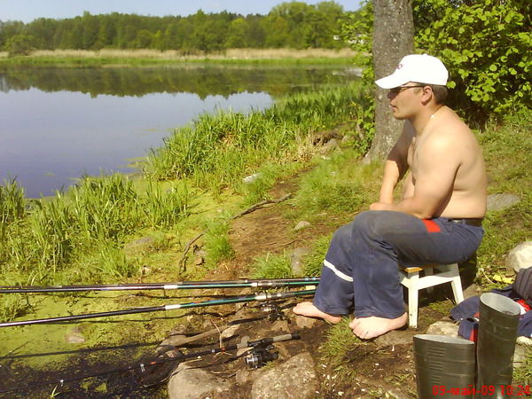 Дмитрий Лазук