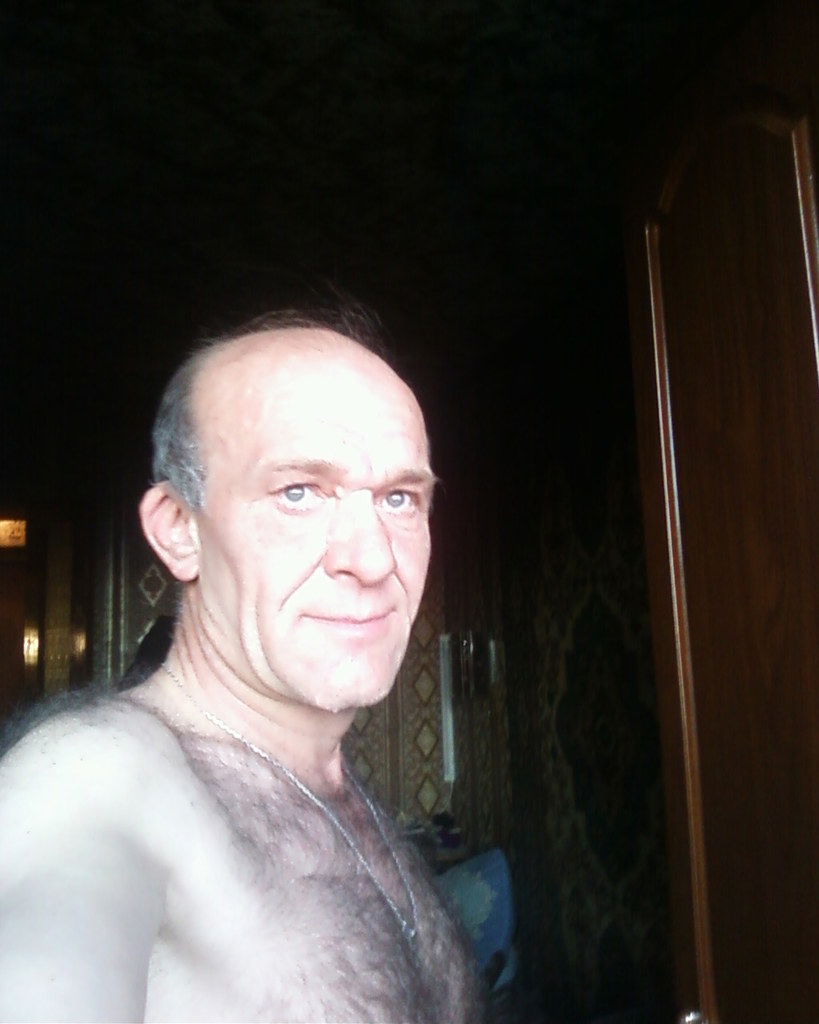 Юрий Просто